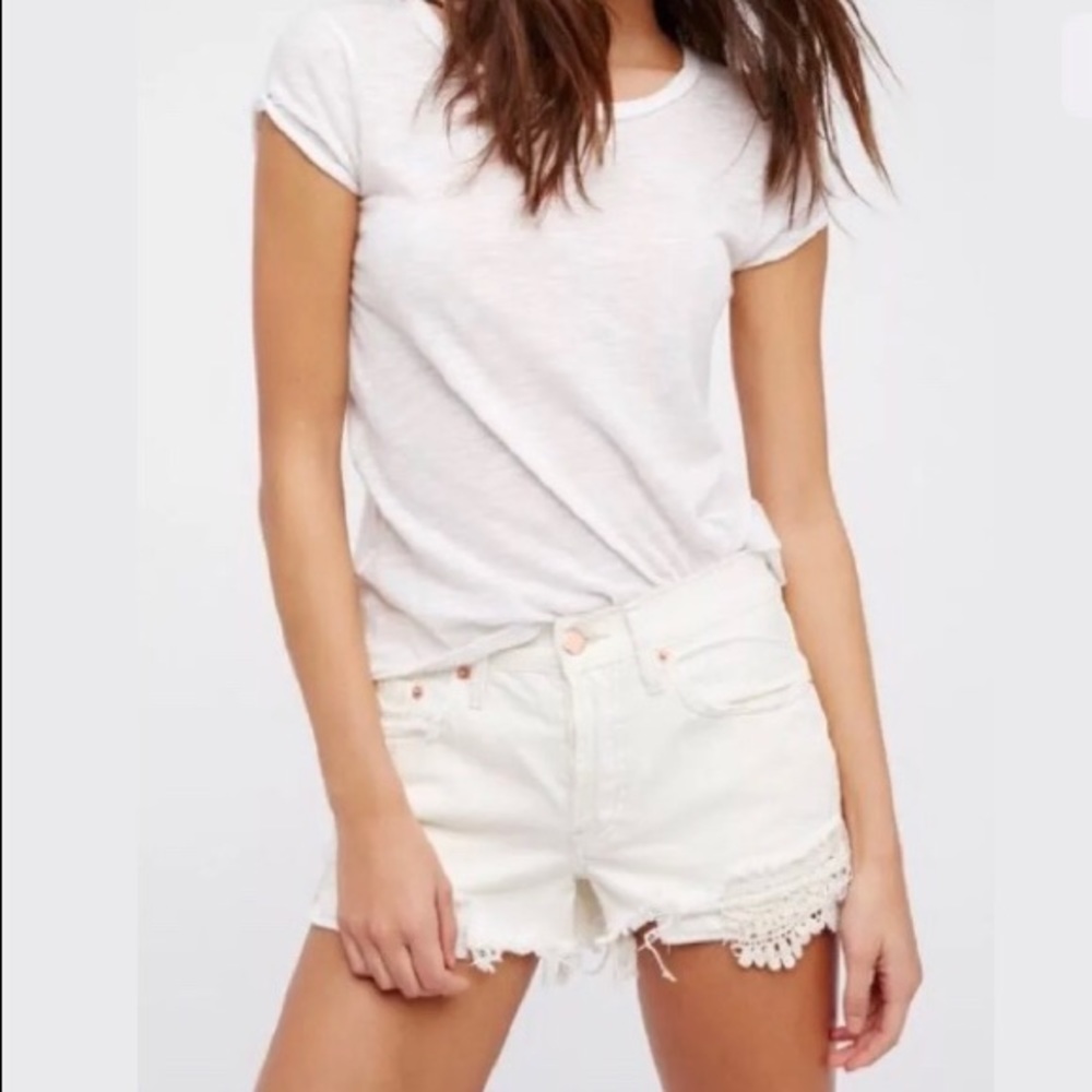 🌸 We The Free by Free People Daisy Chain Shorts